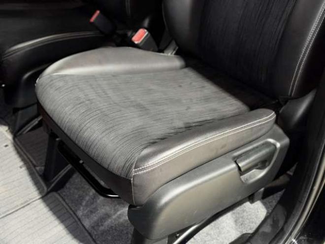 フリード1.5 G ジャストセレクション 4WD　防錆塗装4WDTVナビエンスタ 1500