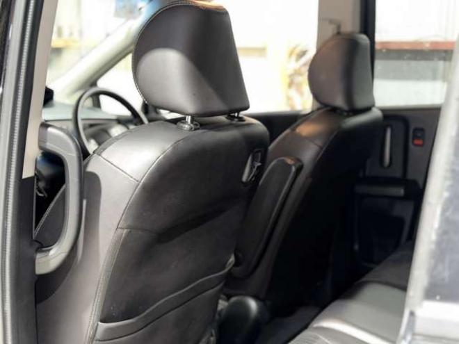 フリード1.5 G ジャストセレクション 4WD　防錆塗装4WDTVナビエンスタ 1500