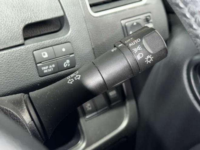 セレナ2.0 ハイウェイスター 4WD　防錆塗装4WDTVナビBカメ 2000