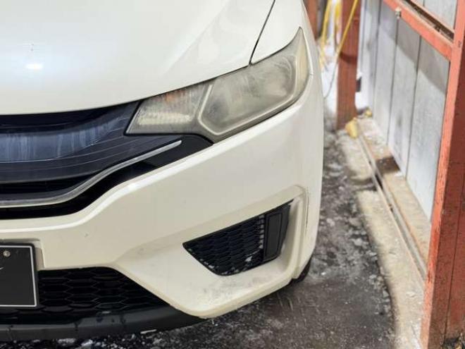 フィット1.3 13G Fパッケージ 4WD　防錆塗装4WDスマキーCD 1300