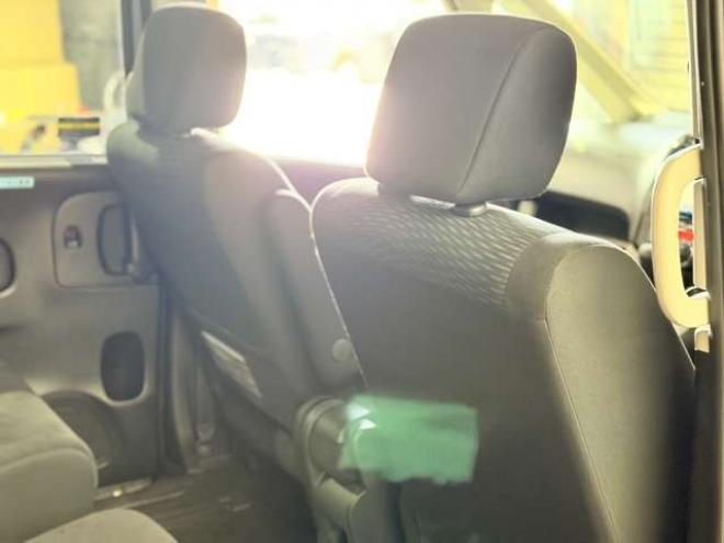 セレナ2.0 20S 4WD　防錆塗装4WDキーレスTVナビBカメ夏冬タイヤETC 2000