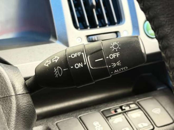 ステップワゴン2.0 スパーダ Z 4WD　防錆塗装4WDTVナビBカメエンスタ 2000