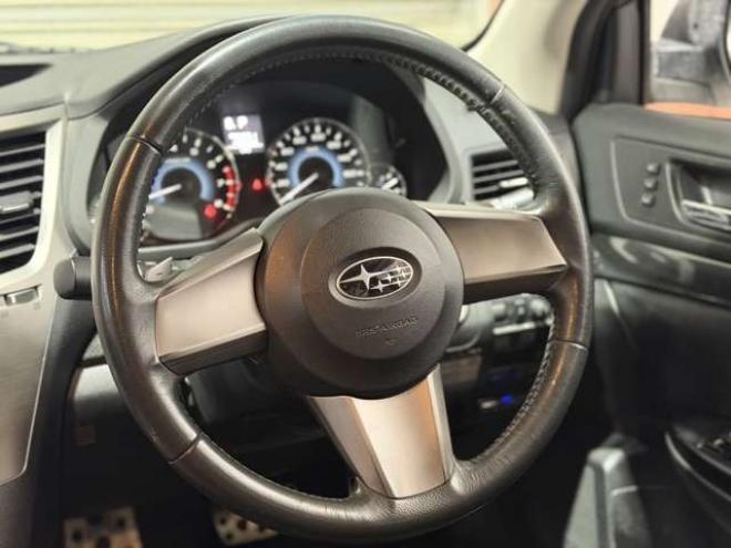 レガシィワゴン2.5 i Sパッケージ 4WD　防錆塗装4WDTVナビETC 2500