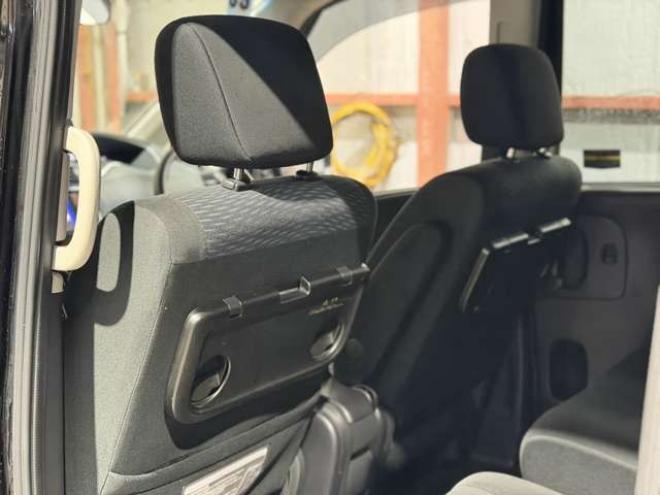 セレナ2.0 20X Vセレクション+Safety 4WD　防錆塗装4WDTVナビBカメETCエンスタ夏冬タイヤ 2000