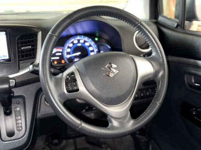 ワゴンRスティングレー X 4WD　防錆塗装4WDTVナビ 660