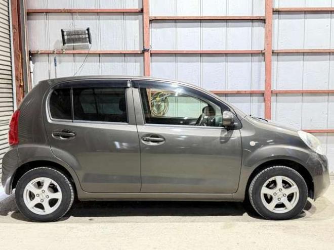 パッソ1.0 X　防錆塗装キーレスCD 2WD 1000