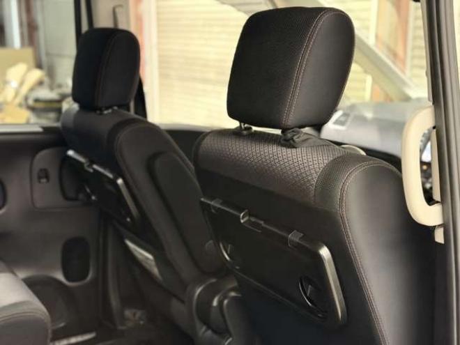 セレナ2.0 ハイウェイスター 4WD　防錆塗装4WD 2000