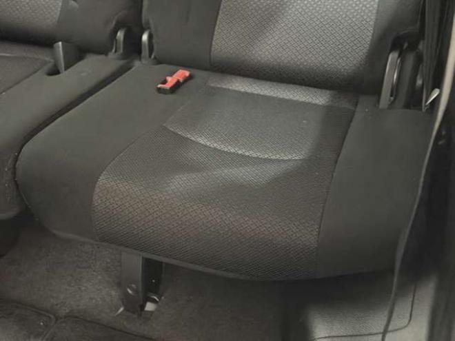 セレナ2.0 ハイウェイスター 4WD　防錆塗装4WD 2000