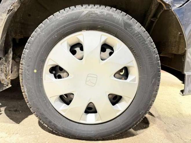 フリード1.5 G エアロ Lパッケージ 4WD　防錆塗装4WDTVナビBカメエンスタ夏冬タイヤ 1500