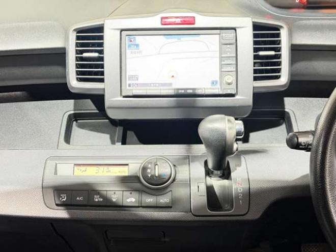 フリード1.5 G エアロ Lパッケージ 4WD　防錆塗装4WDTVナビBカメエンスタ夏冬タイヤ 1500