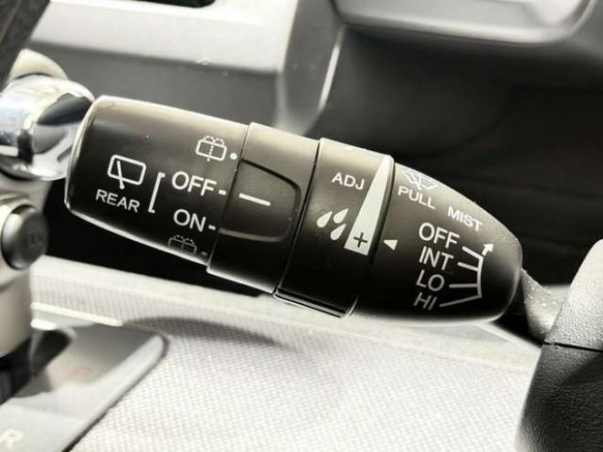 フリード1.5 G エアロ Lパッケージ 4WD　防錆塗装4WDTVナビBカメエンスタ夏冬タイヤ 1500