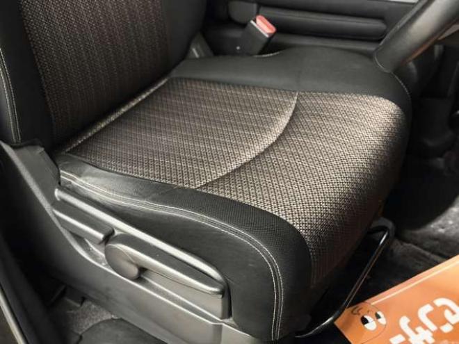 セレナ2.0 ハイウェイスター アドバンストセーフティ パッケージ 4WD　防錆塗装4WD 2000