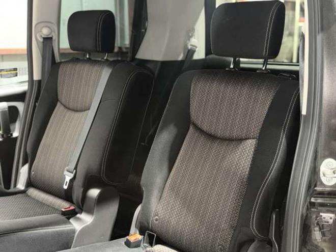 セレナ2.0 ハイウェイスター アドバンストセーフティ パッケージ 4WD　防錆塗装4WD 2000