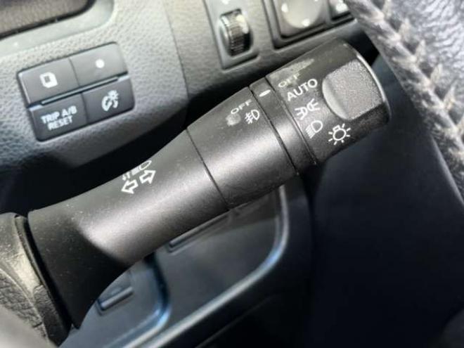 セレナ2.0 ハイウェイスター アドバンストセーフティ パッケージ 4WD　防錆塗装4WD 2000