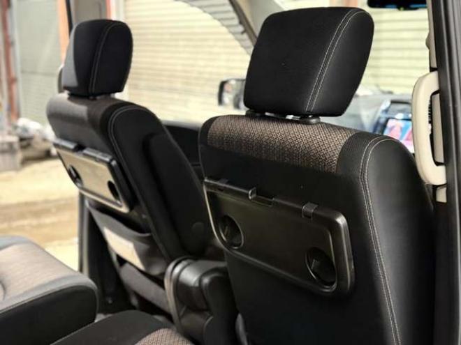 セレナ2.0 ハイウェイスター アドバンストセーフティ パッケージ 4WD　防錆塗装4WDTVナビBカメ後席モニタ夏冬タイヤ 2000