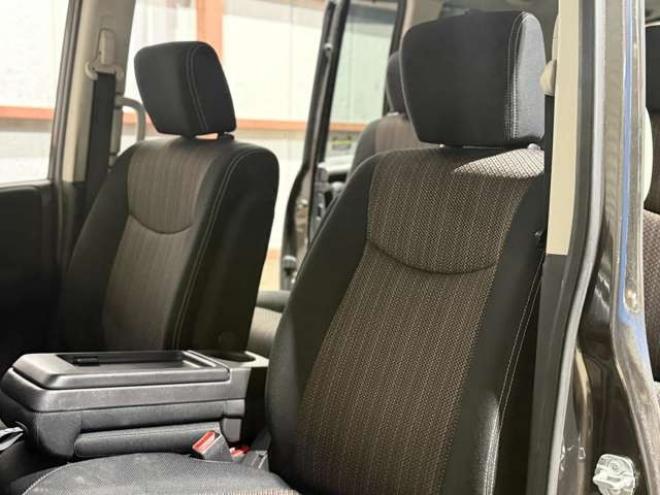 セレナ2.0 ハイウェイスター アドバンストセーフティ パッケージ 4WD　防錆塗装4WDTVナビBカメ後席モニタ夏冬タイヤ 2000