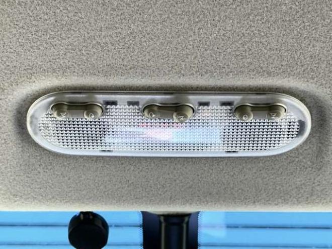 セレナ2.0 ハイウェイスター アドバンストセーフティ パッケージ 4WD　防錆塗装4WDTVナビBカメ後席モニタ夏冬タイヤ 2000