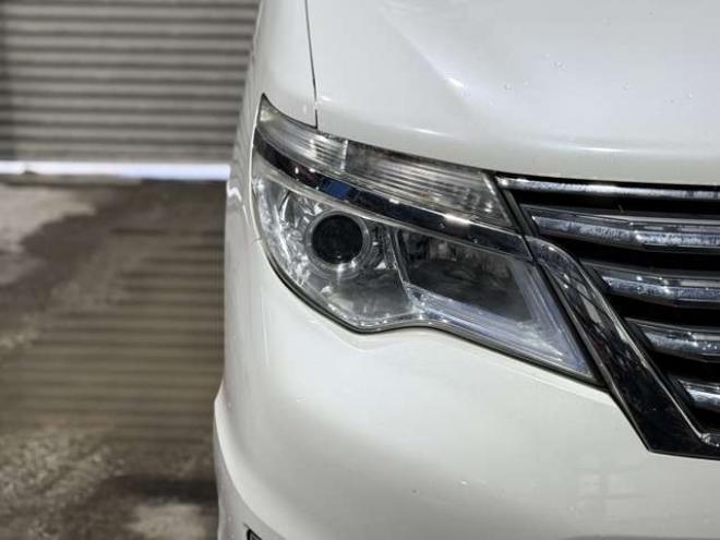 セレナ2.0 ハイウェイスター Vセレクション+Safety 4WD　防錆塗装4WDTVナビBカメエンスタ後席モニタ 2000