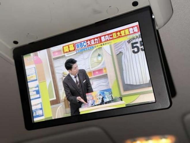 セレナ2.0 ハイウェイスター Vセレクション+Safety 4WD　防錆塗装4WDTVナビBカメエンスタ後席モニタ 2000