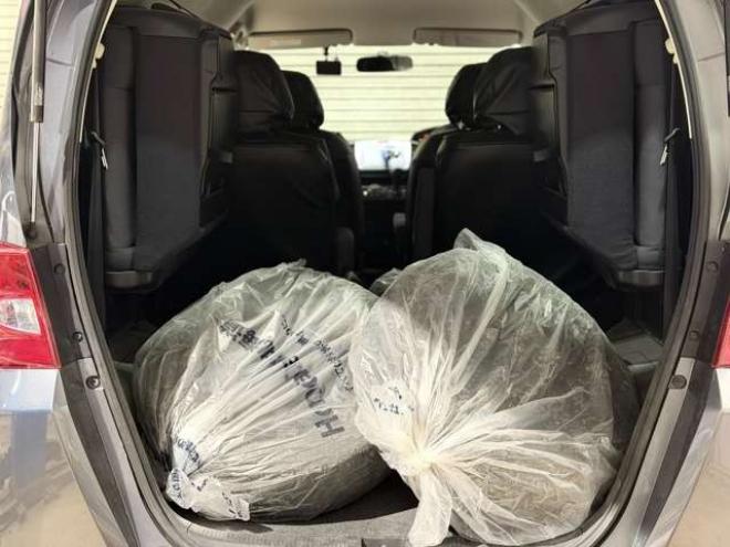 フリード1.5 G エアロ 4WD　防錆塗装4WDキーレスCDエンスタETC夏冬タイヤ 1500