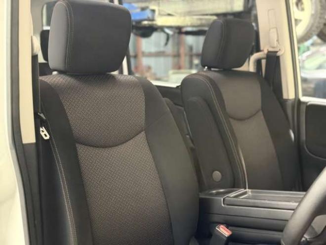 セレナ2.0 ハイウェイスター 4WD　防錆塗装4WDTVナビBカメ後席モニタETCドラレコ 2000