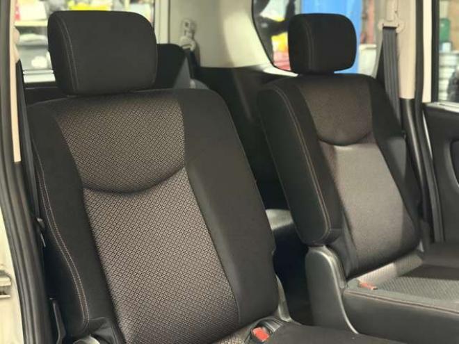 セレナ2.0 ハイウェイスター 4WD　防錆塗装4WDTVナビBカメ後席モニタETCドラレコ 2000