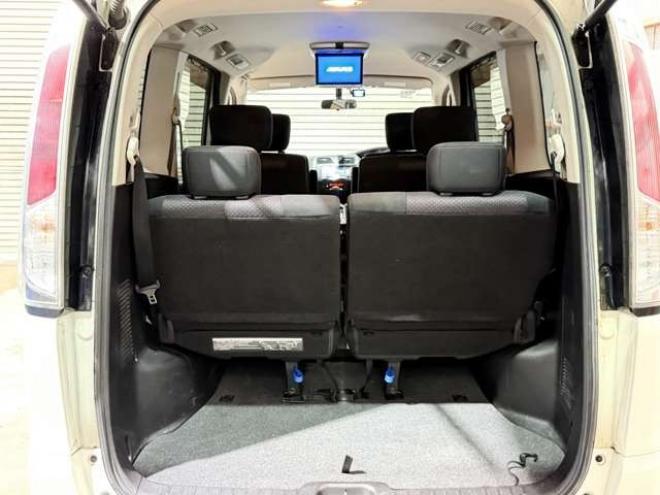 セレナ2.0 ハイウェイスター 4WD　防錆塗装4WDTVナビBカメ後席モニタETCドラレコ 2000