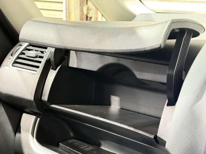 セレナ2.0 ハイウェイスター 4WD　防錆塗装4WDTVナビBカメエンスタ夏冬タイヤ 2000