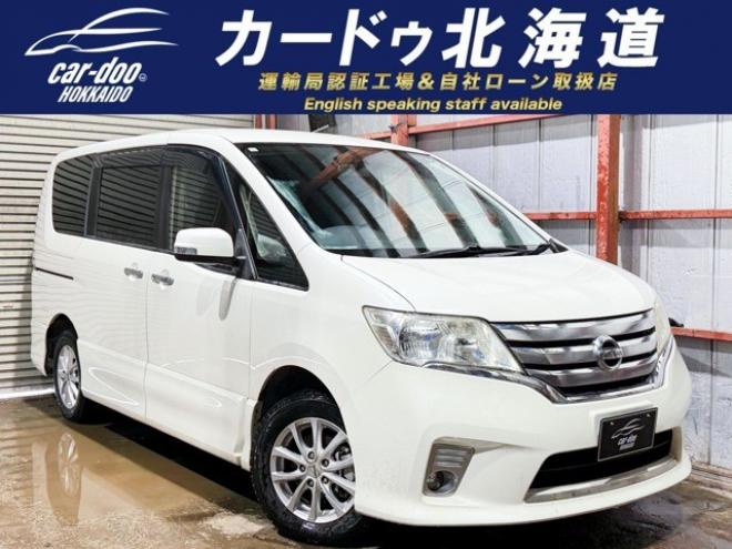 セレナ2.0 ハイウェイスター 4WD　防錆塗装4WDTVナビBカメ 2000