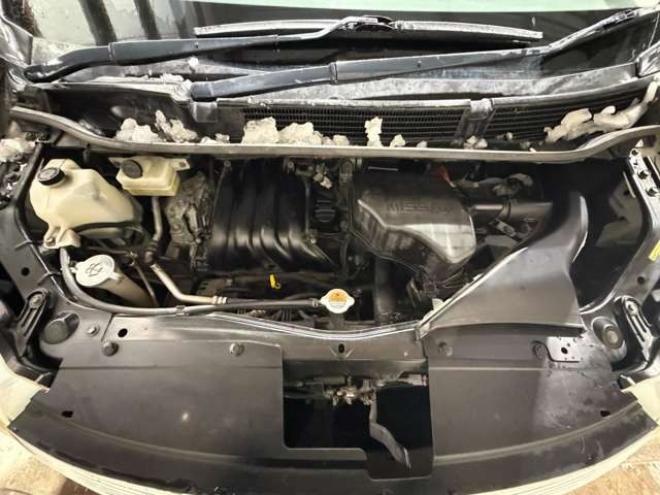 セレナ2.0 ハイウェイスター 4WD　防錆塗装4WDTVナビBカメ 2000