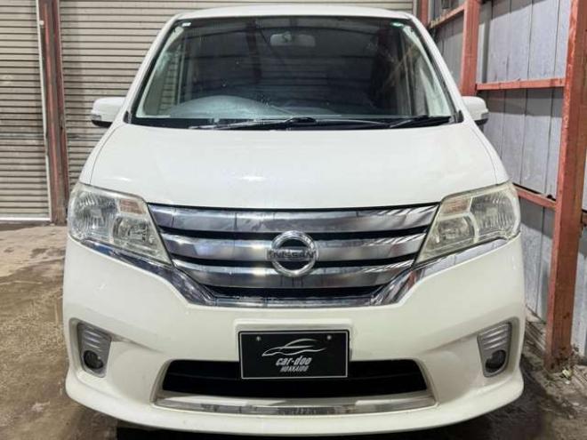 セレナ2.0 ハイウェイスター 4WD　防錆塗装4WDTVナビBカメ 2000