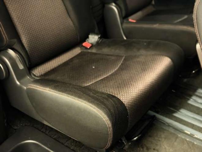 セレナ2.0 ハイウェイスター 4WD　防錆塗装4WDTVナビBカメ 2000