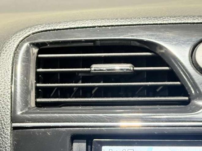 セレナ2.0 ハイウェイスター 4WD　防錆塗装4WDTVナビBカメ 2000