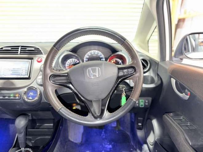 フィットシャトル1.5 15X 4WD　防錆塗装4WDTVナビBカメETC 1500