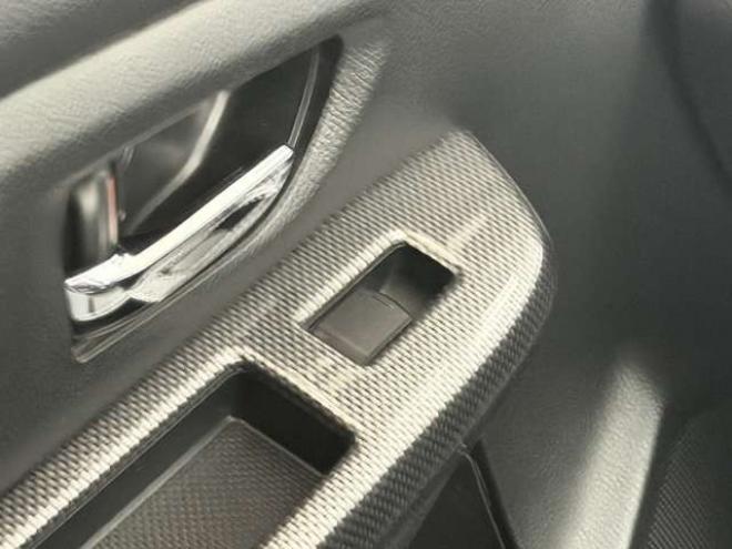 インプレッサスポーツ 2.0 i 4WD　防錆塗装4WDTVナビBカメエンスタ 2000