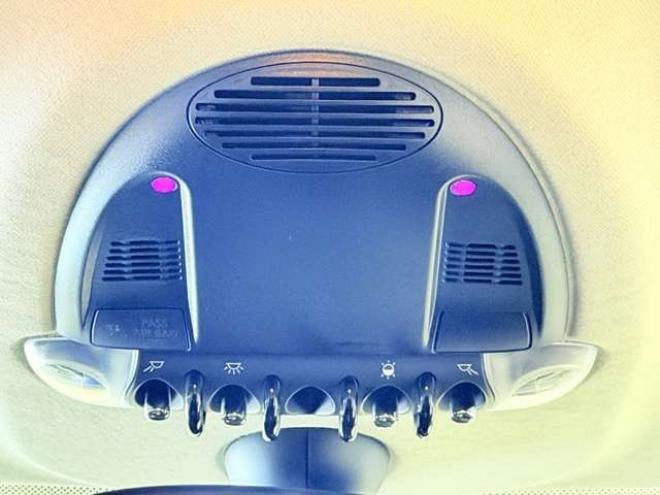 ミニクロスオーバー クーパー D オール4 4WD　防錆塗装4WDディーゼルキーレスETC 正規輸入車 2000