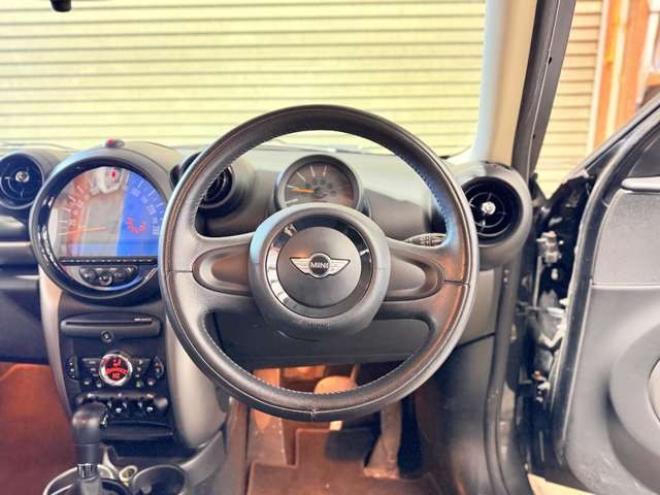 ミニクロスオーバー クーパー D オール4 4WD　防錆塗装4WDディーゼルキーレスETC 正規輸入車 2000