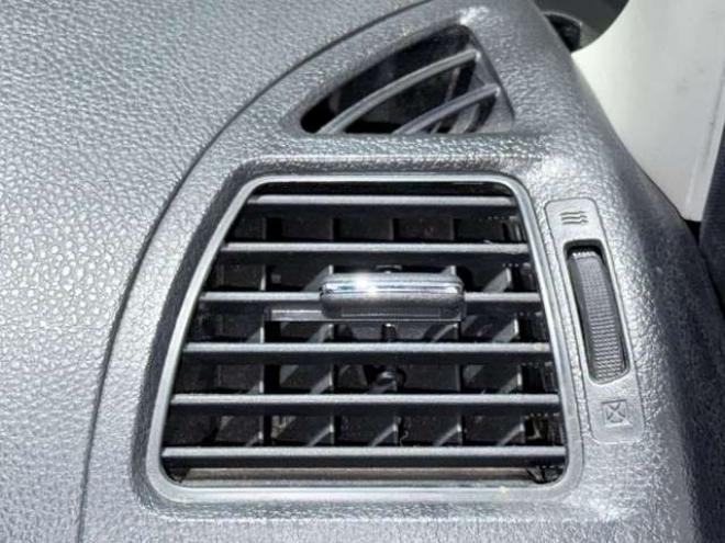 セレナ2.0 20X 4WD　防錆塗装4WDTVナビBカメETC後席モニタ 2000