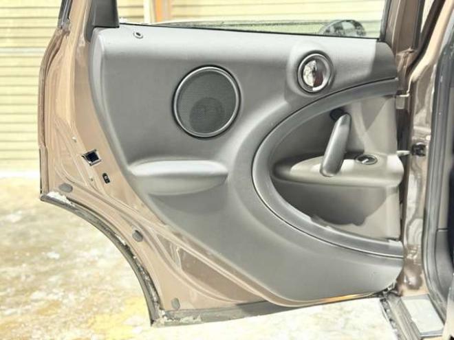 ミニクロスオーバー クーパーS オール4　防錆塗装4WDTVナビBカメETC 正規輸入車 1600