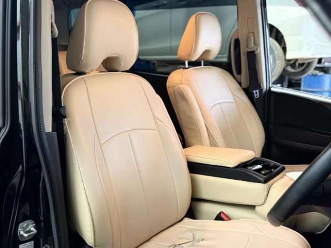 セレナ2.0 ハイウェイスター プロパイロット エディション 4WD　ユーザー買取車防錆塗装4WDドラレコTVナビBカメETC後席モニタエンスタ 2000