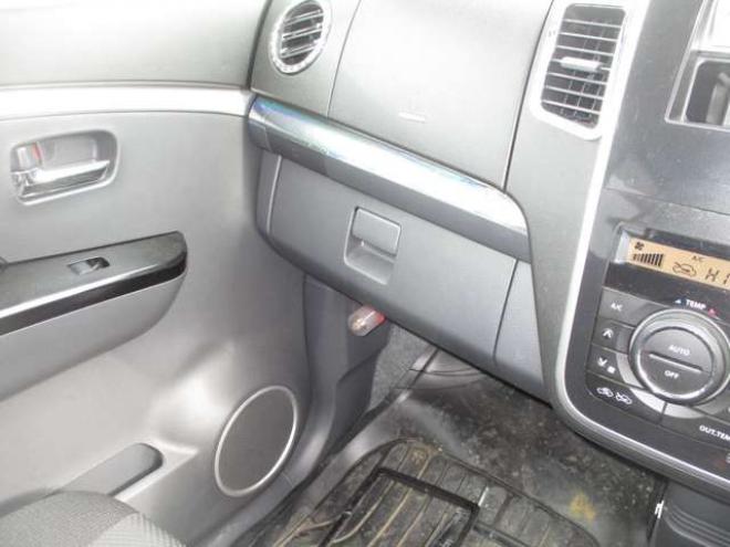 ワゴンRスティングレー T 4WD　5.3万キロ・ターボ・社外マフラー・外テール・エアクリーナー 660