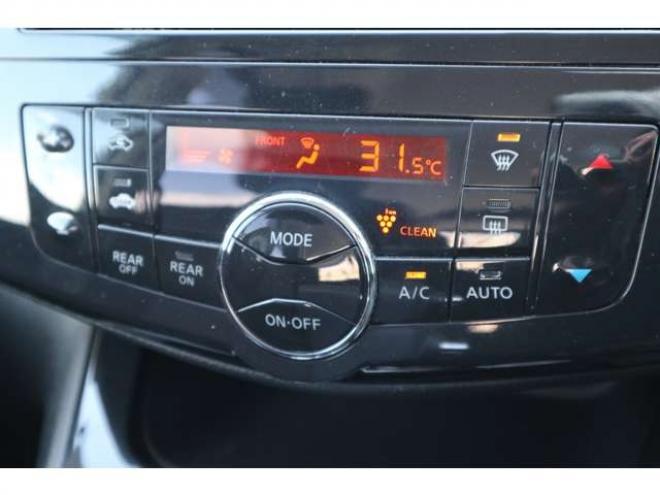 セレナ2.0 ハイウェイスター Vセレクション 4WD　8.9万キロ・両側パワースライドドア・エンジンスターター・ナビ・TV・バックカメラ・インテリキー 2000