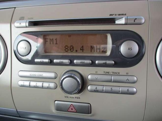 ラパンX 4WD　1.6万キロ・スマートキー・シートヒーター・プッシュスタート 660