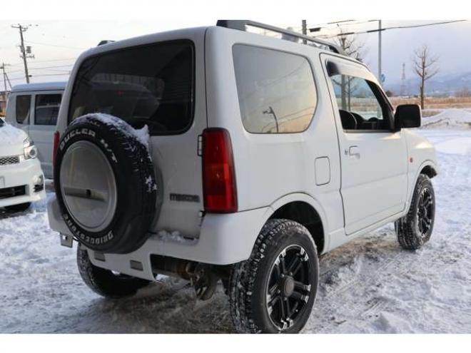 AZオフロードXC 4WD　5速マニュアル・ナビ・TV・キーレス・ターボ 660