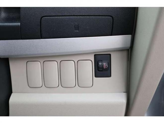 ムーヴXリミテッド　4WD　スマートキー・Tチェーン式・走行7.1万キロ 660