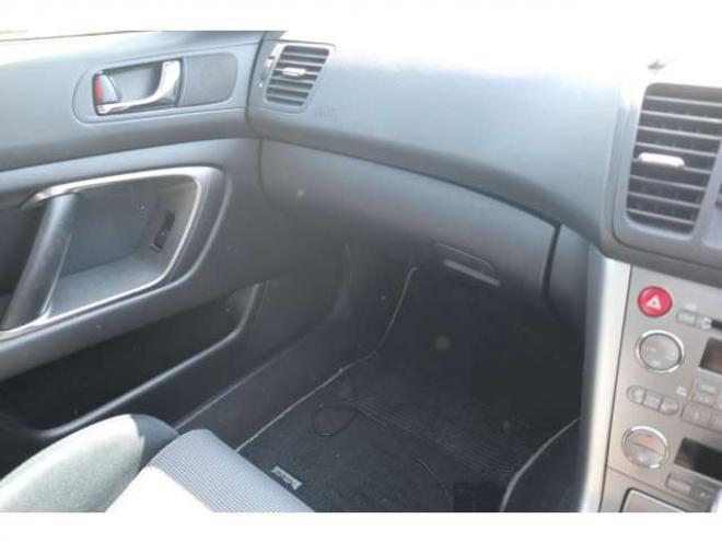 レガシィB4 2.0 GT 4WD　キーレス・ターボ 2000