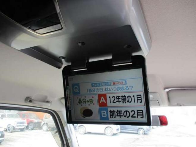 エブリィワゴン PZターボ 4WD　R9/2・ターボ・ナビ・TV・キーレス・左パワースライドドア・タイミングチェーン式 660