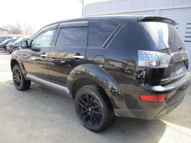 アウトランダー2.4 G 4WD　スマートキー・エンジンスターター 2400