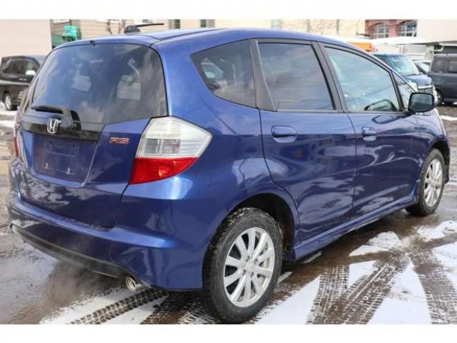 フィット1.5 RS 4WD　7.6万キロ・ナビ・TV・バックカメラ・キーレス 1500