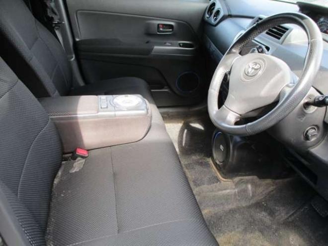 bB1.3 Z エアロGパッケージ 4WD　ナビ・TV・スマートキー 1300